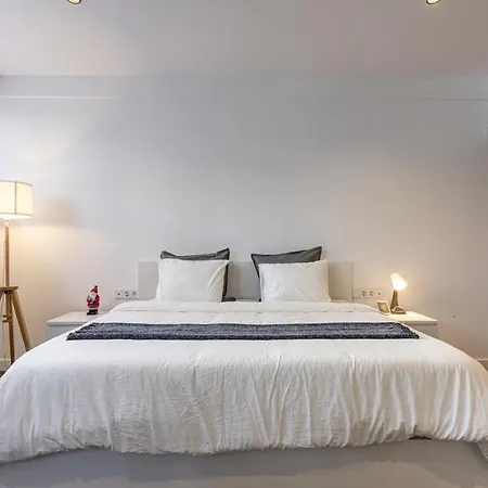 Luxury Loft With A Pool Lägenhet