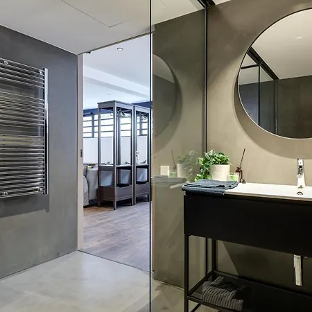 Luxury Loft With A Pool Lägenhet